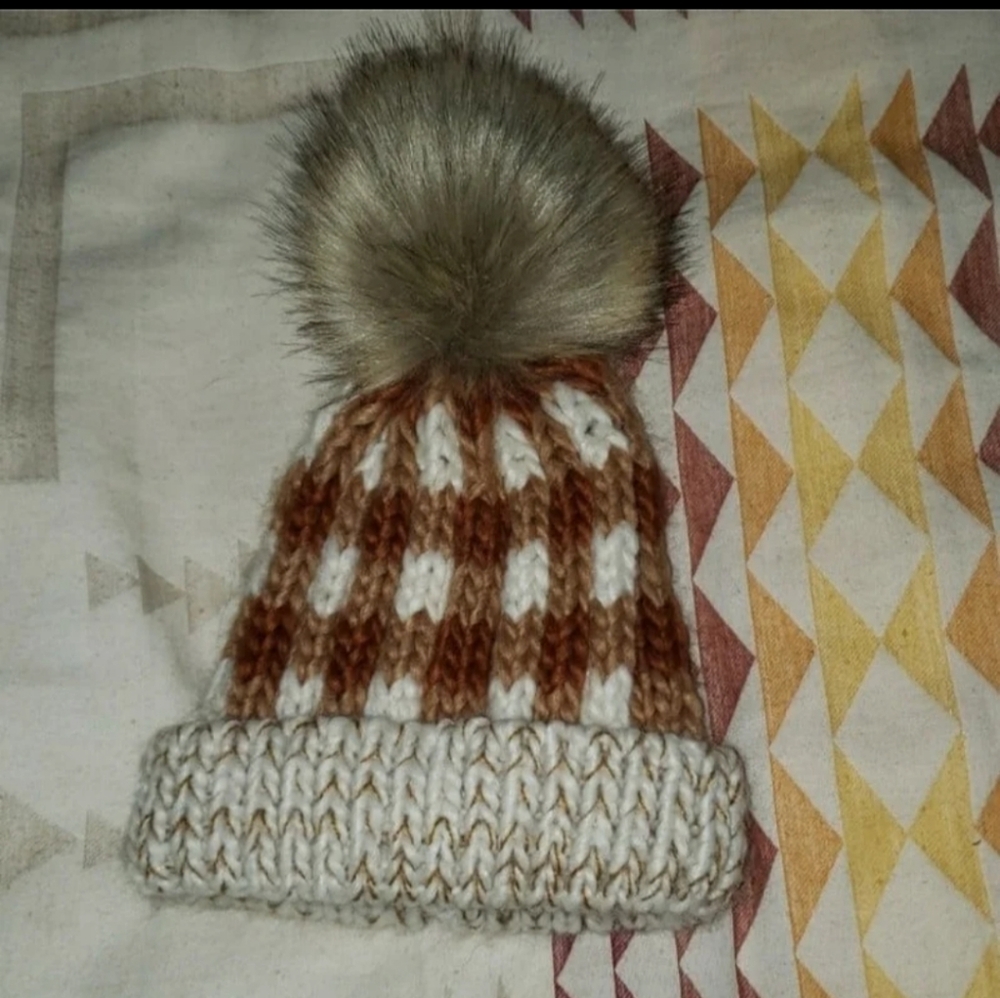 Huggalugs Baby Beanie